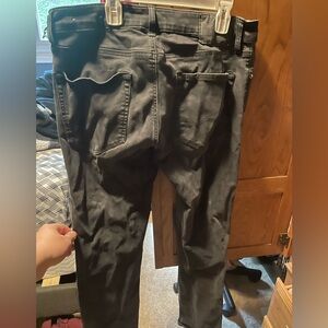 American Eagle Black Next Level Flex Jeans. 31’34’